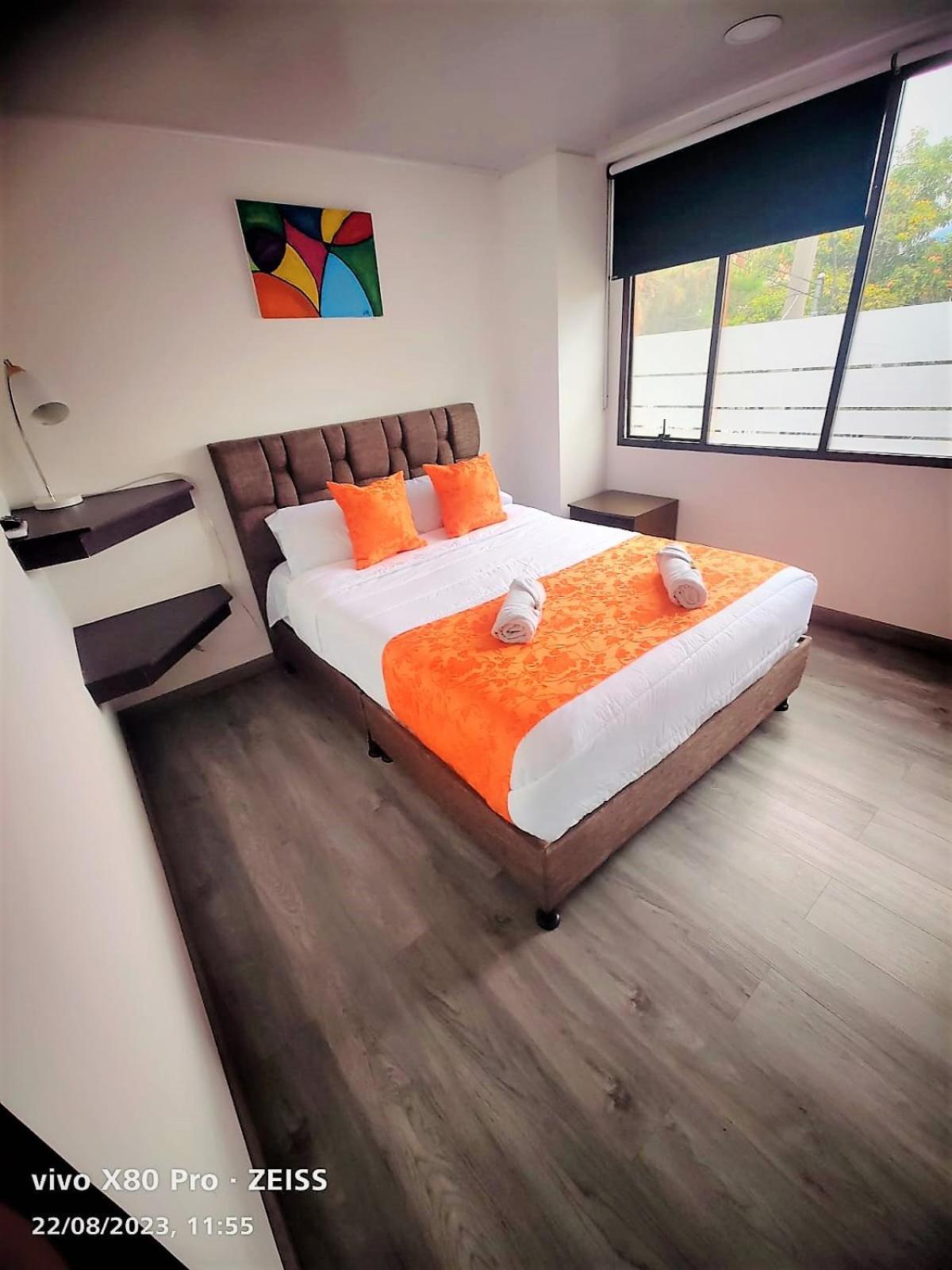 Hotel Kristal Ferial Bogotá Exteriör bild